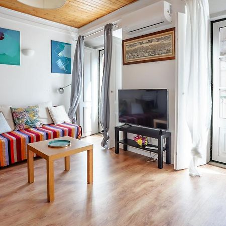 City Center Apt In Lively Bairro Alto! Лиссабон Экстерьер фото